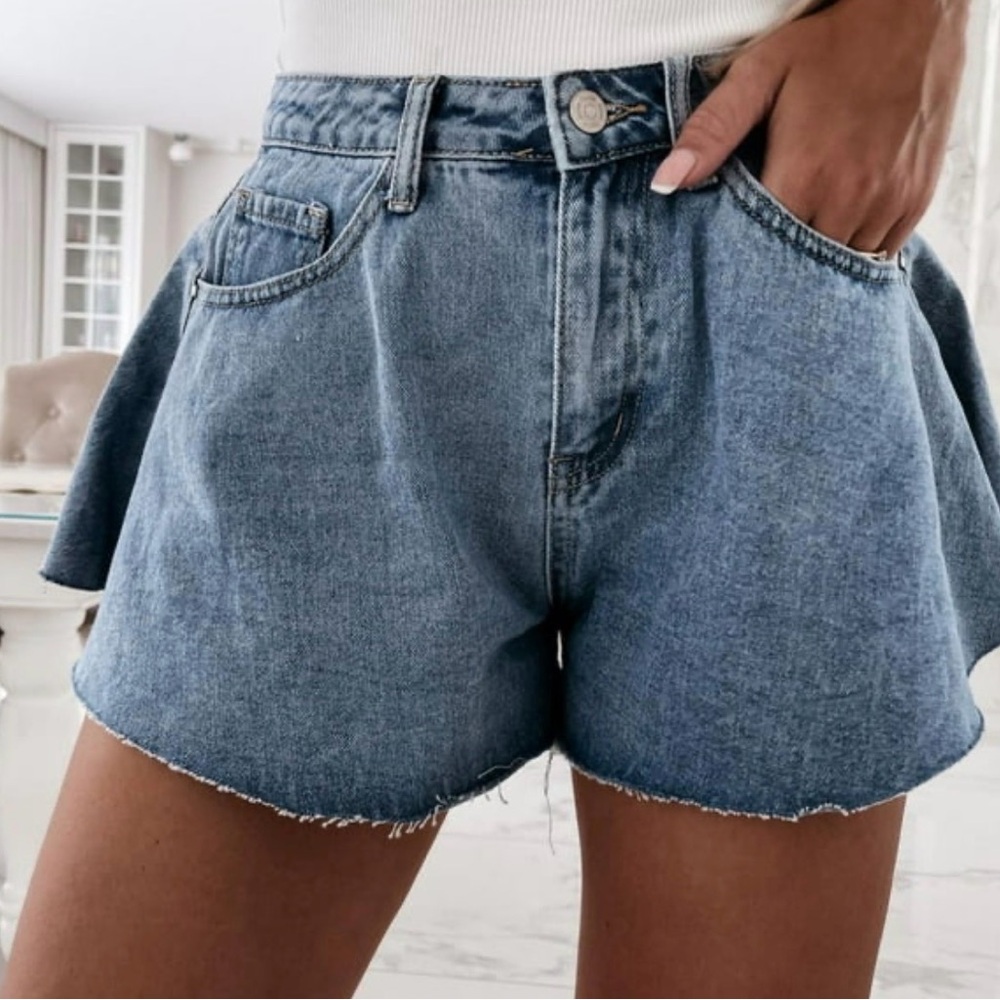 Fashion XHT JEANS Women's Shorts WIDE AND HIGH WAISTED LARGE